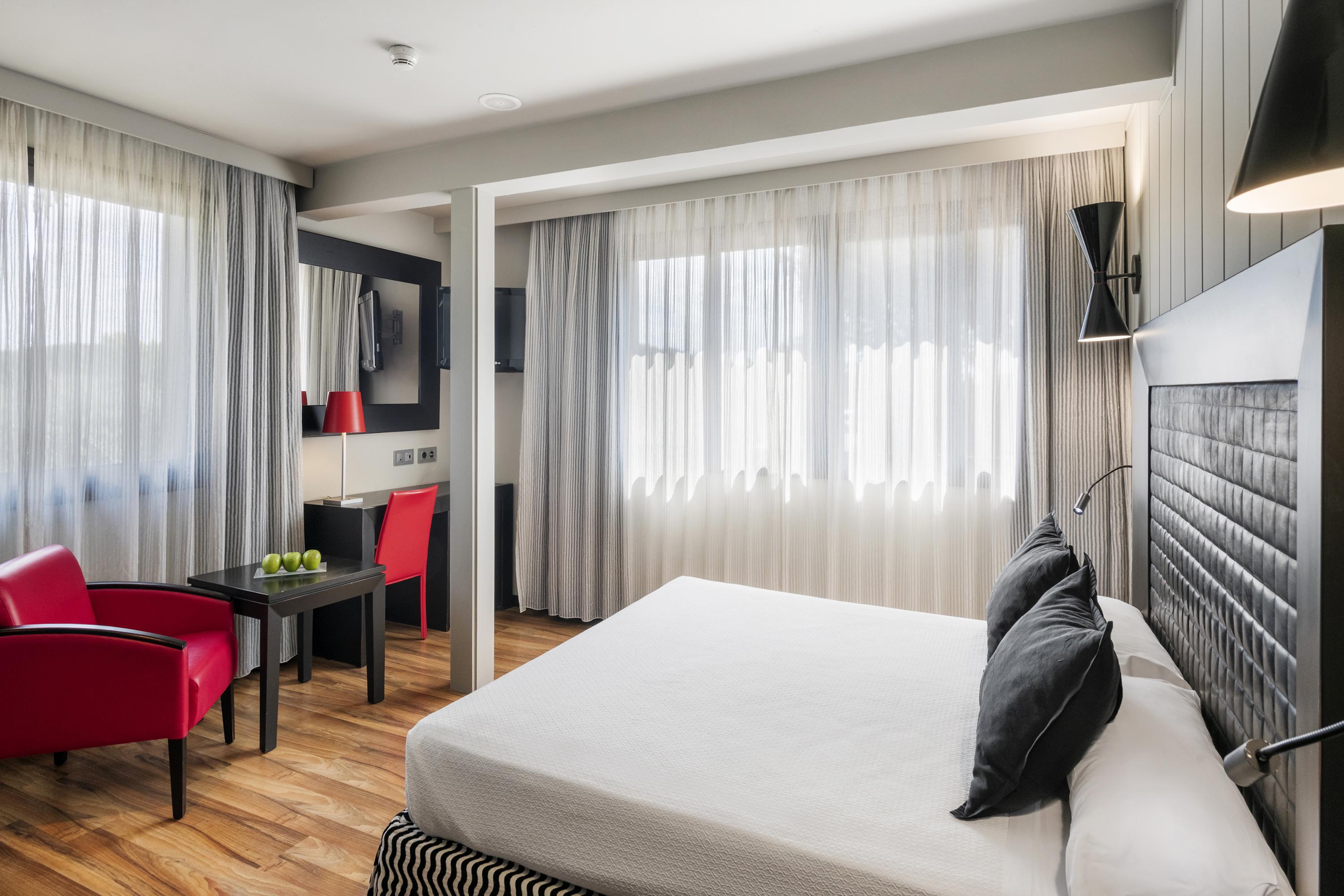 Hotel Salles Aeroport De Girona
