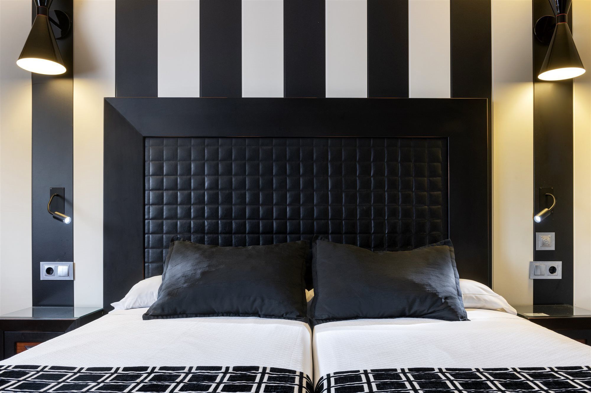 Salles Aeroport De Girona 4*